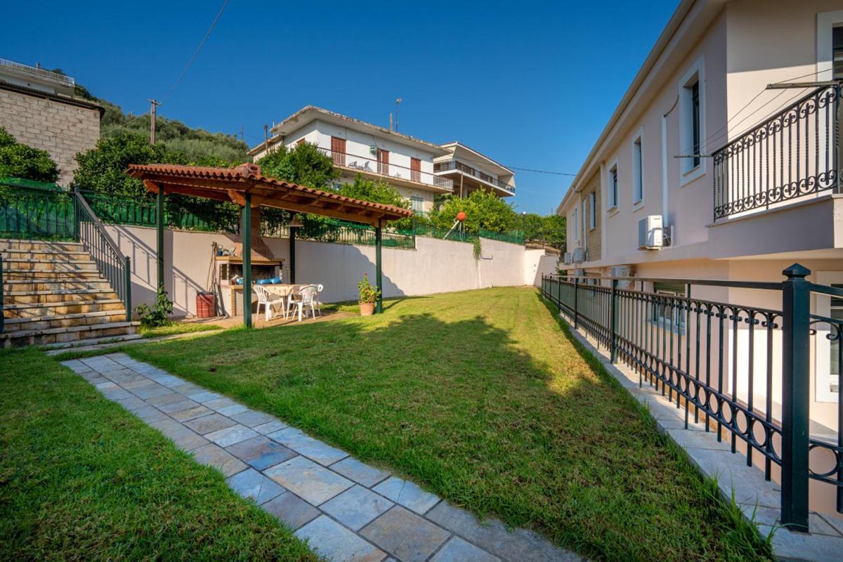 Paralia Platanou Seaview House Екстериор снимка