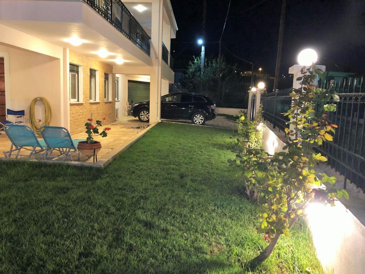 Paralia Platanou Seaview House Екстериор снимка